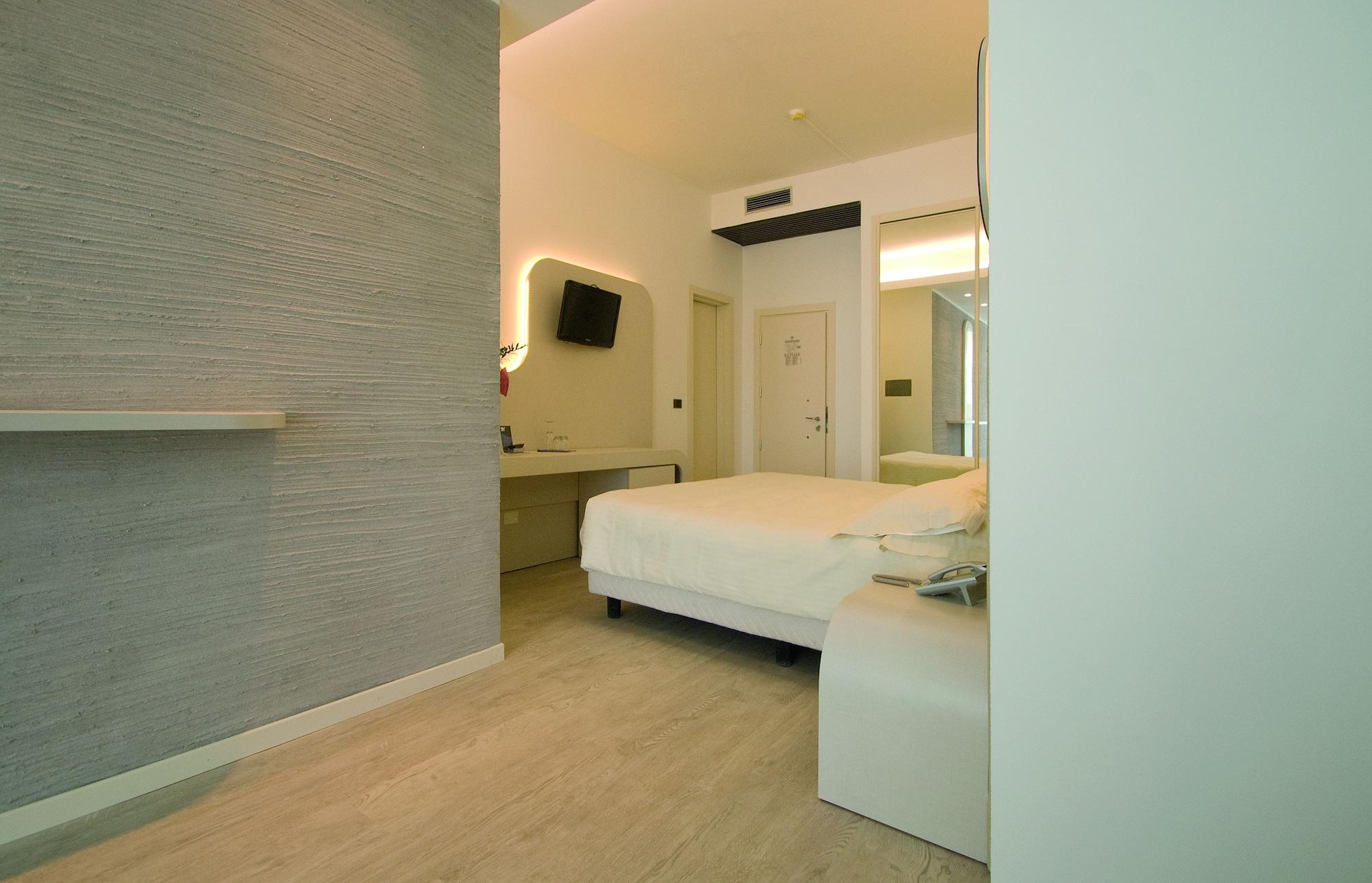 Hotel Le Palme - Premier Resort Milano Marittima Bagian luar foto