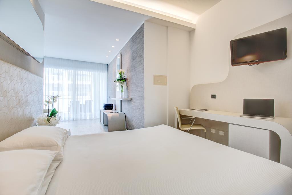 Hotel Le Palme - Premier Resort Milano Marittima Bagian luar foto