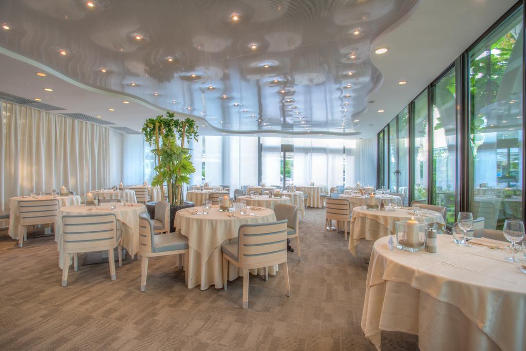 Hotel Le Palme - Premier Resort Milano Marittima Bagian luar foto
