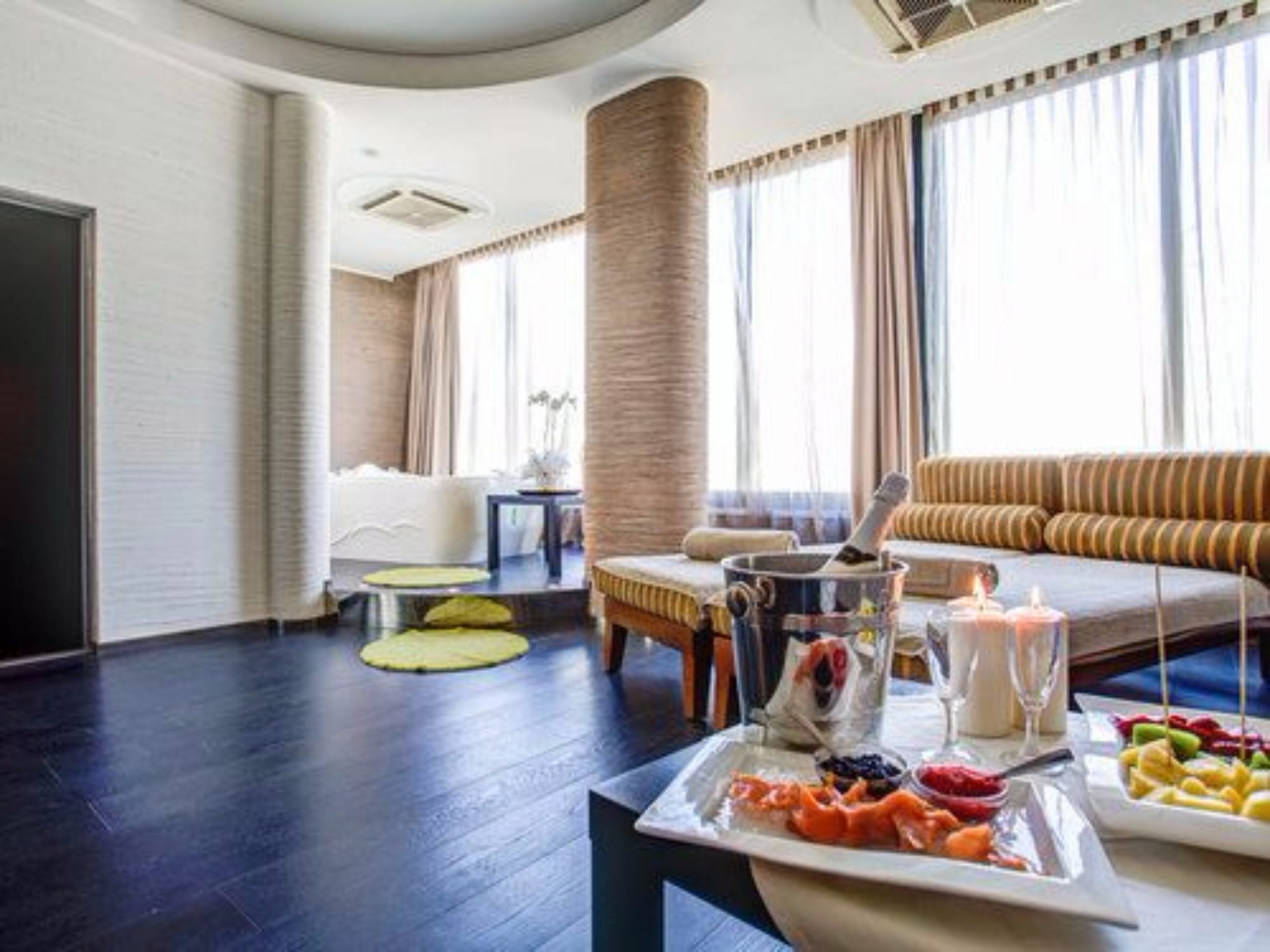 Hotel Le Palme - Premier Resort Milano Marittima Bagian luar foto