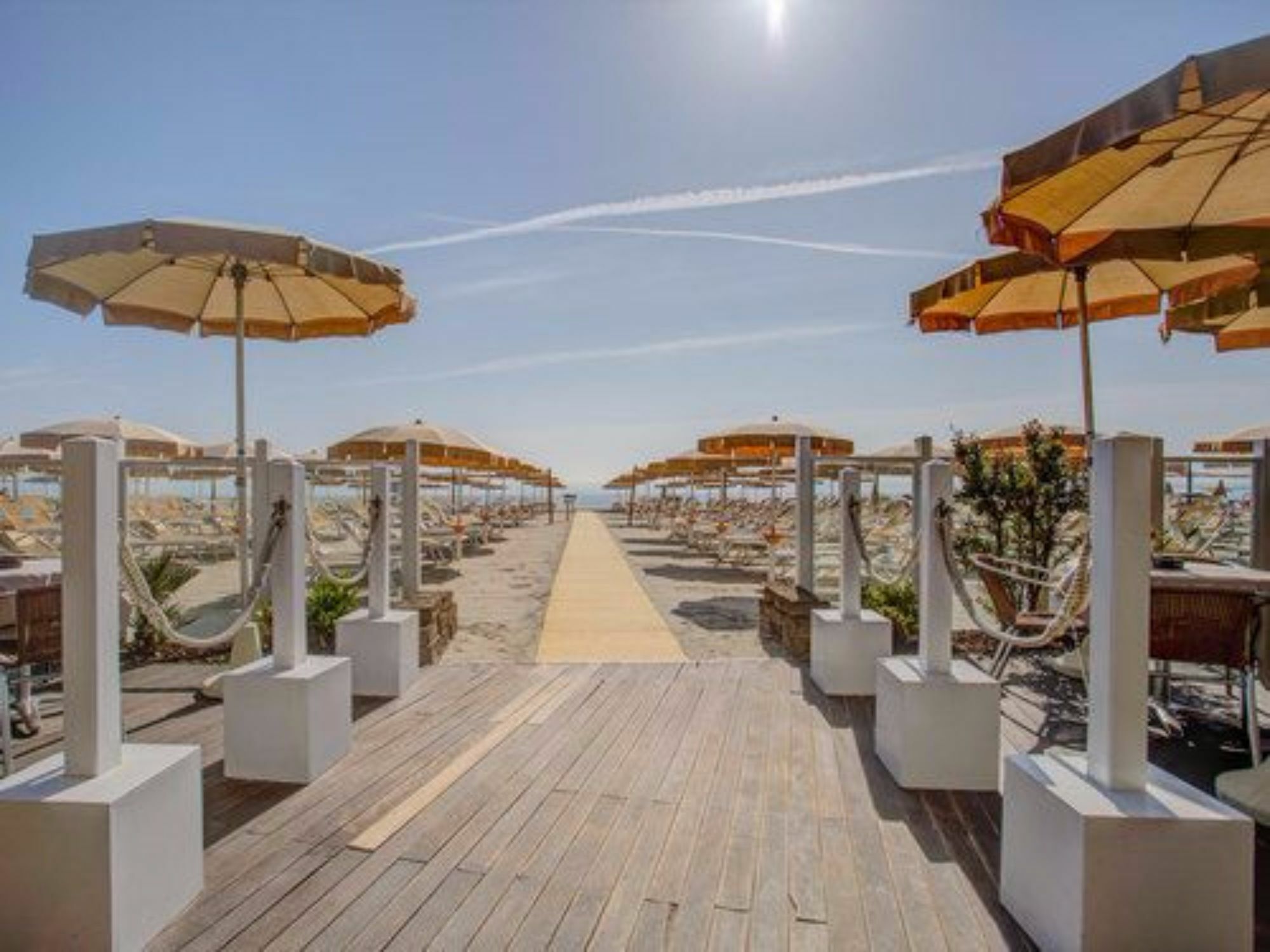Hotel Le Palme - Premier Resort Milano Marittima Bagian luar foto